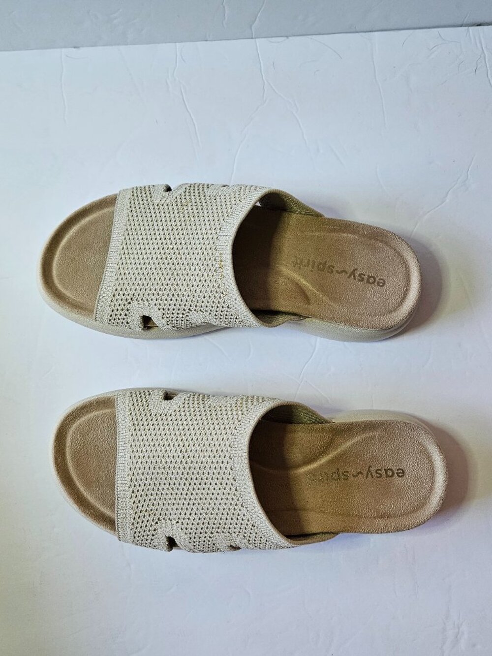 Easy Spirit Beige Slip-On Knit Sandals Womens Size 5.5 - Picture 4 of 6